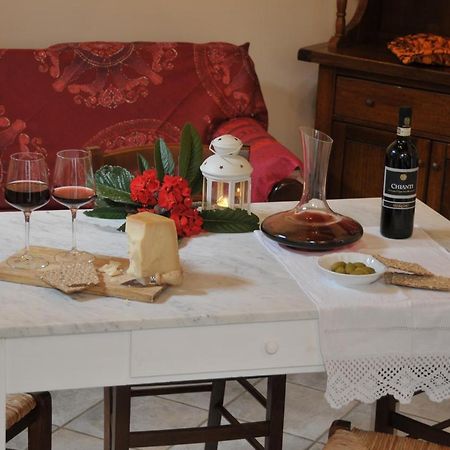 Agriturismo Renai E Monte Gambassi Terme Bagian luar foto