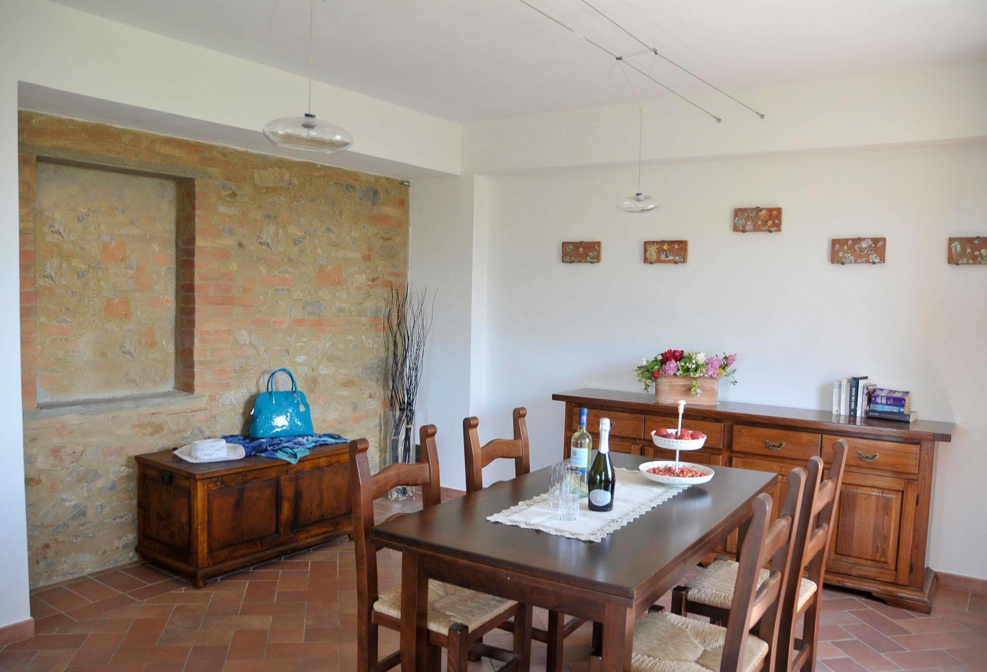 Agriturismo Renai E Monte Gambassi Terme Bagian luar foto