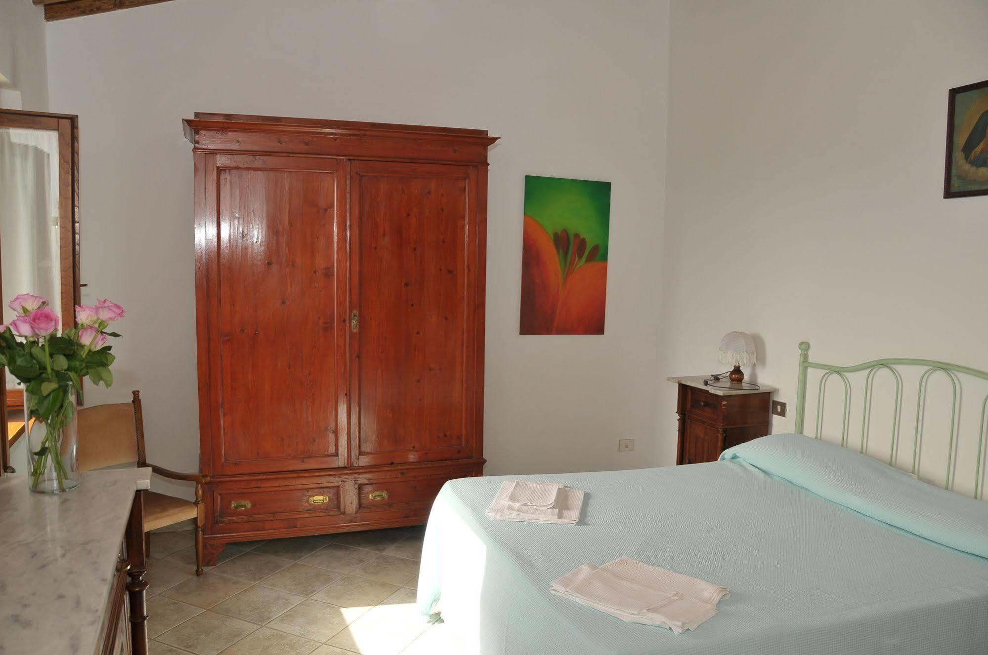 Agriturismo Renai E Monte Gambassi Terme Bagian luar foto