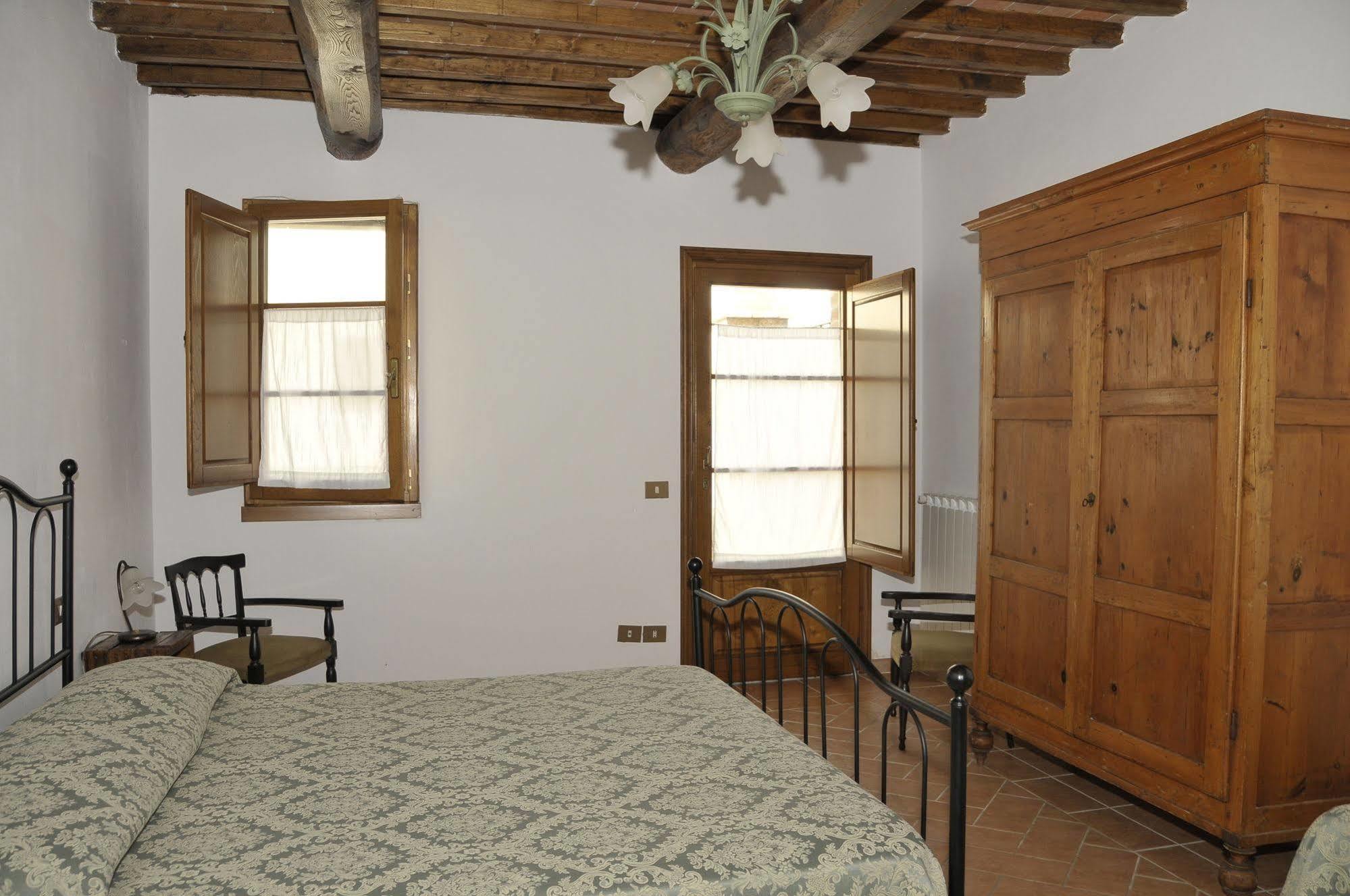 Agriturismo Renai E Monte Gambassi Terme Bagian luar foto