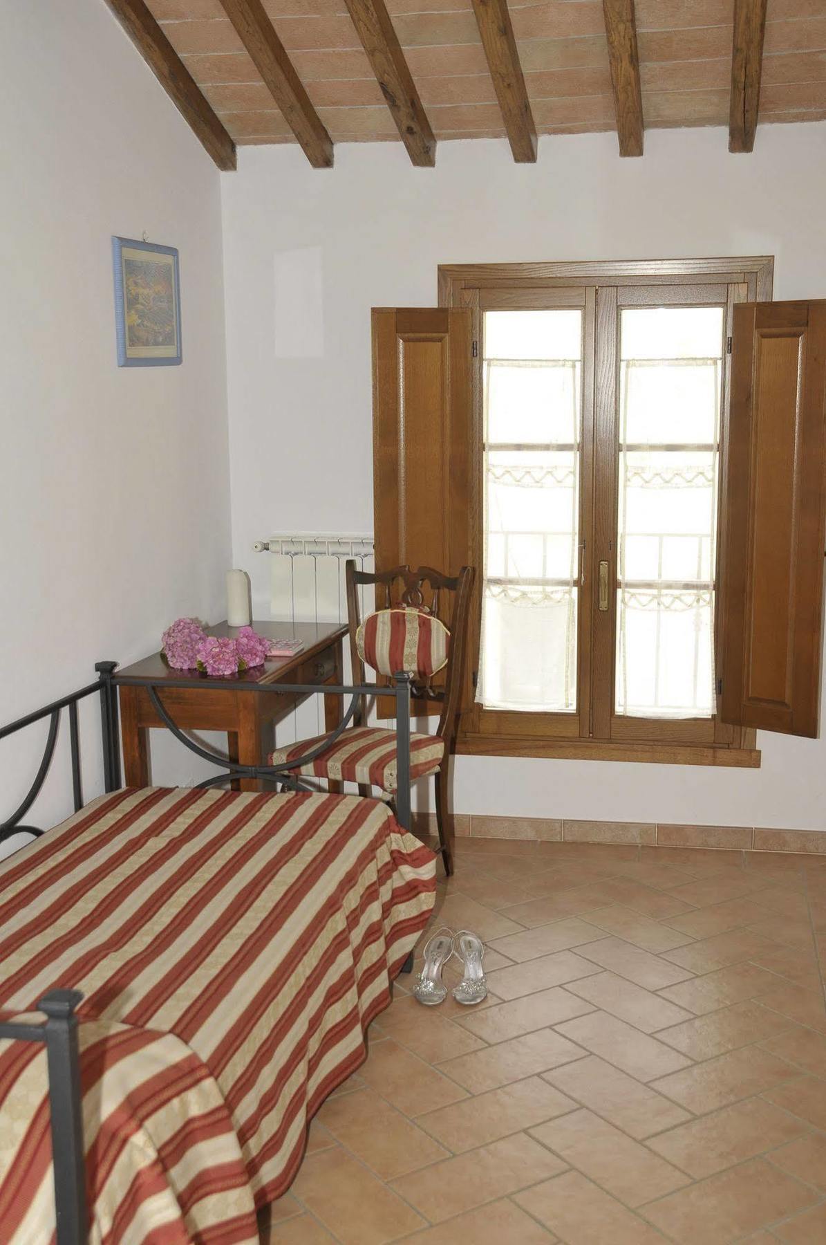 Agriturismo Renai E Monte Gambassi Terme Bagian luar foto